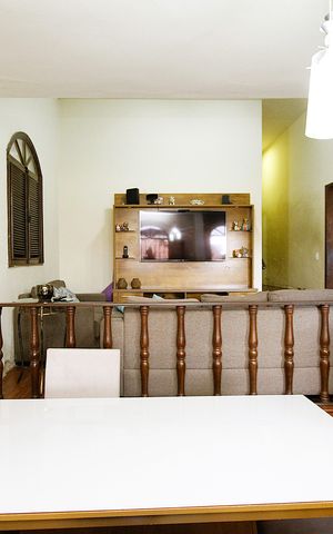 Casa à venda com 370m², 4 quartos e 3 vagasSala