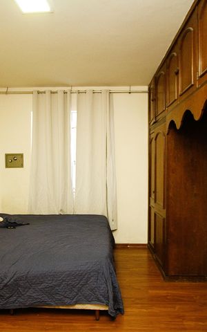 Casa à venda com 370m², 4 quartos e 3 vagasSuíte
