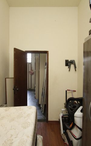 Casa à venda com 370m², 4 quartos e 3 vagasDespensa