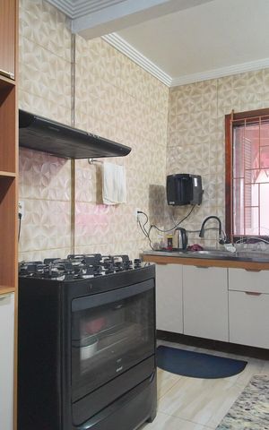 Casa à venda com 91m², 3 quartos e 2 vagasCozinha