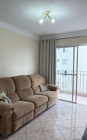 Apartamento à venda com 79m², 2 quartos e 1 vaga Apartamento à venda com 79m², 2 quartos e 1 vagaSala