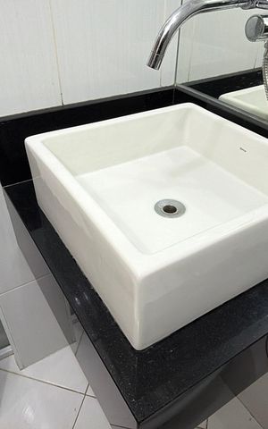 Apartamento à venda com 79m², 2 quartos e 1 vaga Apartamento à venda com 79m², 2 quartos e 1 vagaBanheiro da Suíte