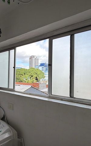 Apartamento à venda com 79m², 2 quartos e 1 vaga Apartamento à venda com 79m², 2 quartos e 1 vagaÁrea de Serviço
