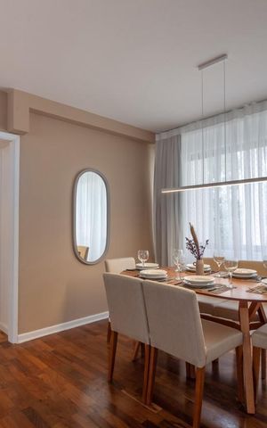 Apartamento à venda com 145m², 3 quartos e 2 vagas Apartamento à venda com 145m², 3 quartos e 2 vagasSala de Jantar