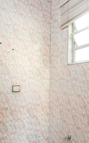 Casa para alugar com 70m², 2 quartos e sem vaga Casa para alugar com 70m², 2 quartos e sem vagaBanheiro social