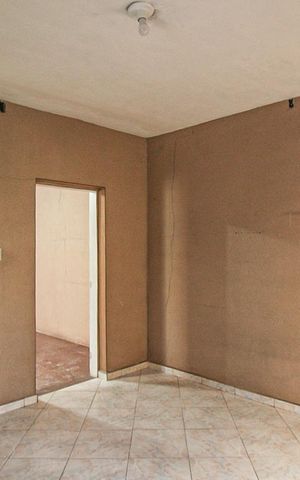 Casa para alugar com 70m², 2 quartos e sem vaga Casa para alugar com 70m², 2 quartos e sem vagaQuarto 1