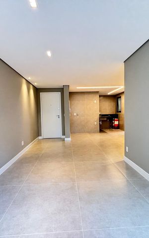 Apartamento à venda com 77m², 3 quartos e 1 vaga Apartamento à venda com 77m², 3 quartos e 1 vagaSala