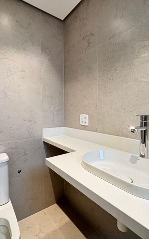 Apartamento à venda com 77m², 3 quartos e 1 vaga Apartamento à venda com 77m², 3 quartos e 1 vagaBanheiro da Suíte