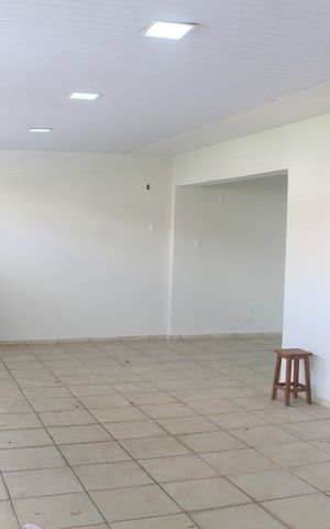 Casa para alugar com 350m², 4 quartos e 6 vagasGaragem