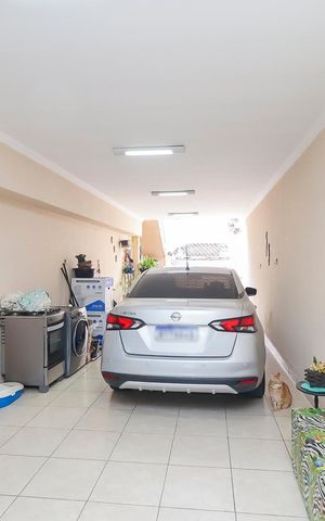 Casa à venda com 150m², 3 quartos e 5 vagasGaragem
