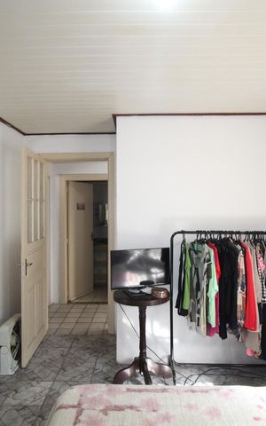 Casa à venda com 200m², 4 quartos e 4 vagasQuarto 3