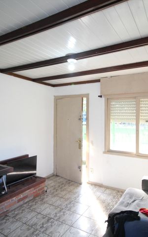 Casa à venda com 200m², 4 quartos e 4 vagasSala