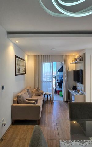 Apartamento à venda com 51m², 2 quartos e 1 vaga Apartamento à venda com 51m², 2 quartos e 1 vagaSala