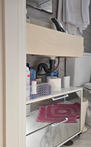 Apartamento à venda com 51m², 2 quartos e 1 vaga Apartamento à venda com 51m², 2 quartos e 1 vagaBanheiro Social