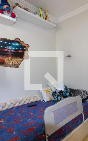 Casa de condomínio para alugar com 245m², 4 quartos e 4 vagas Casa de condomínio para alugar com 245m², 4 quartos e 4 vagasQuarto 2