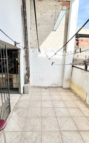 Casa à venda com 259m², 3 quartos e 2 vagas Casa à venda com 259m², 3 quartos e 2 vagasÁrea de Serviço
