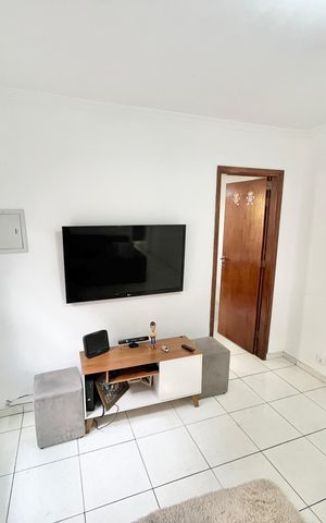 Casa à venda com 259m², 3 quartos e 2 vagas Casa à venda com 259m², 3 quartos e 2 vagasSala