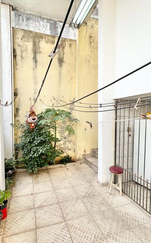 Casa à venda com 259m², 3 quartos e 2 vagas Casa à venda com 259m², 3 quartos e 2 vagasÁrea de Serviço