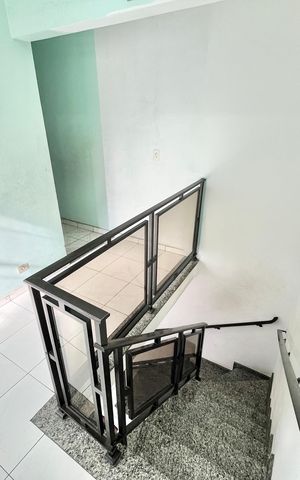 Casa à venda com 259m², 3 quartos e 2 vagas Casa à venda com 259m², 3 quartos e 2 vagasCopa