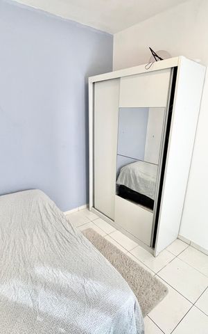 Casa à venda com 259m², 3 quartos e 2 vagas Casa à venda com 259m², 3 quartos e 2 vagasQuarto 2