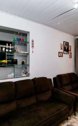 Casa à venda com 366m², 3 quartos e 3 vagas Casa à venda com 366m², 3 quartos e 3 vagasSala
