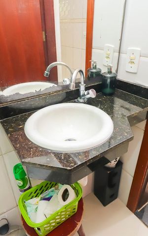 Casa à venda com 148m², 3 quartos e 2 vagasBanheiro 2