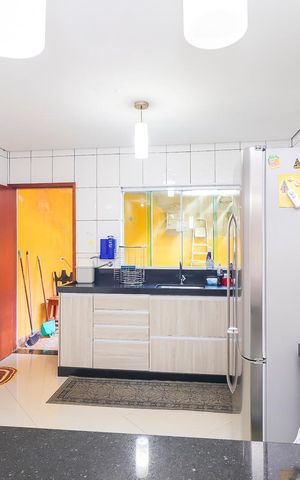 Casa à venda com 148m², 3 quartos e 2 vagasCozinha