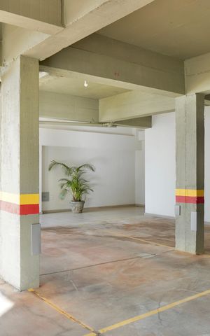 Apartamento à venda com 170m², 3 quartos e 2 vagas Apartamento à venda com 170m², 3 quartos e 2 vagasGaragem (2 vagas)