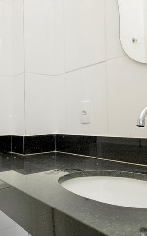 Apartamento à venda com 170m², 3 quartos e 2 vagas Apartamento à venda com 170m², 3 quartos e 2 vagasBanheiro da Suíte