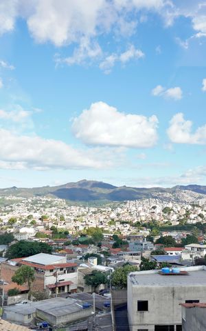 Apartamento à venda com 170m², 3 quartos e 2 vagas Apartamento à venda com 170m², 3 quartos e 2 vagasÁrea da cobertura - vista