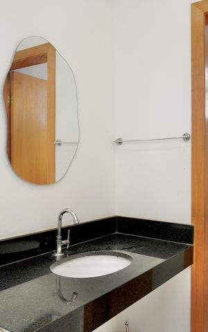 Apartamento à venda com 170m², 3 quartos e 2 vagas Apartamento à venda com 170m², 3 quartos e 2 vagasBanheiro Social