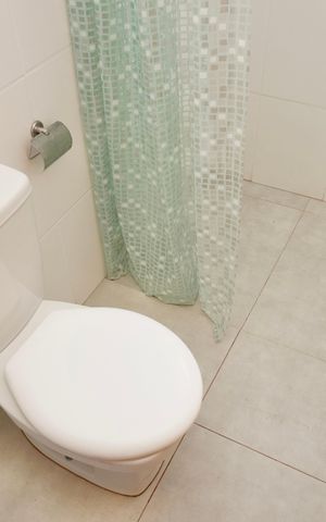 Apartamento à venda com 170m², 3 quartos e 2 vagas Apartamento à venda com 170m², 3 quartos e 2 vagasBanheiro Social