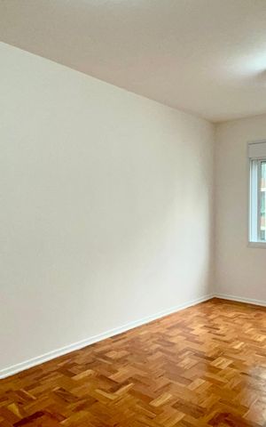 Apartamento à venda com 156m², 3 quartos e 1 vagaSuite