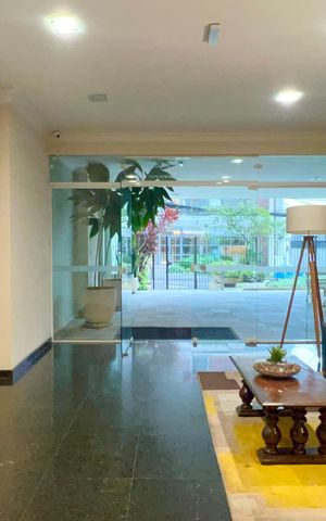 Apartamento à venda com 156m², 3 quartos e 1 vagaHall de entrada