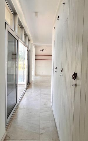 Apartamento à venda com 337m², 3 quartos e 1 vaga