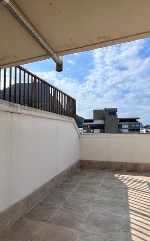Apartamento à venda com 337m², 3 quartos e 1 vaga