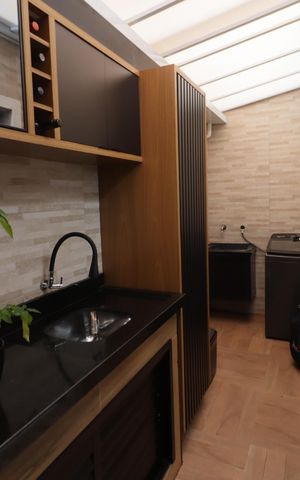 Casa à venda com 96m², 2 quartos e 2 vagasÁrea de Serviço
