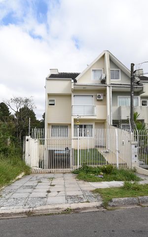 Apartamento para alugar com 240m², 3 quartos e 2 vagasFachada