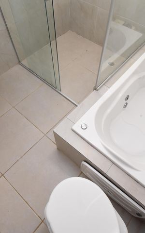 Apartamento para alugar com 240m², 3 quartos e 2 vagasBanheiro da Suíte