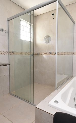 Apartamento para alugar com 240m², 3 quartos e 2 vagasBanheiro da Suíte