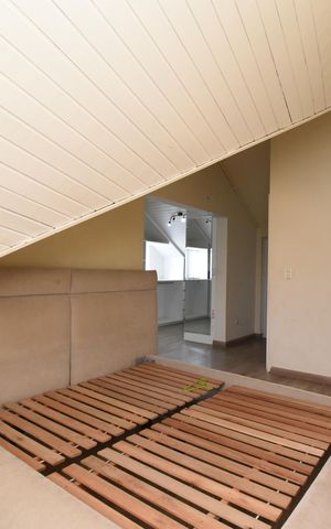 Apartamento para alugar com 240m², 3 quartos e 2 vagasÁtico
