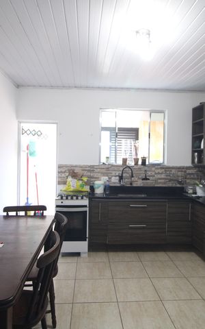 Casa à venda com 92m², 2 quartos e 1 vagaCozinha