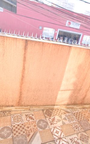 Casa à venda com 92m², 2 quartos e 1 vagaSacada