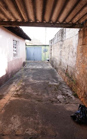 Casa à venda com 360m², 5 quartos e 1 vaga