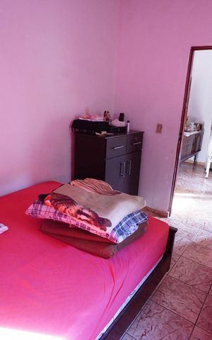 Casa à venda com 360m², 5 quartos e 1 vaga Casa à venda com 360m², 5 quartos e 1 vagaCasa 2 - Quarto 2