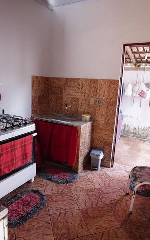 Casa à venda com 360m², 5 quartos e 1 vaga Casa à venda com 360m², 5 quartos e 1 vagaCasa 2 - Cozinha