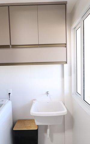 Apartamento para alugar com 70m², 2 quartos e 1 vagaÁrea de Serviço