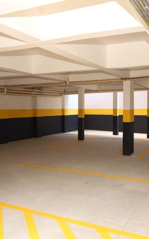 Apartamento à venda com 42m², 2 quartos e 1 vagaÁrea comum - Estacionamento