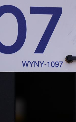 Apartamento à venda com 42m², 2 quartos e 1 vagaPlaca instalada no portão do imóvel - Código da placa: WYNY-1097