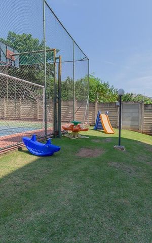 Apartamento à venda com 64m², 3 quartos e 1 vaga Apartamento à venda com 64m², 3 quartos e 1 vagaÁrea comum - Playground